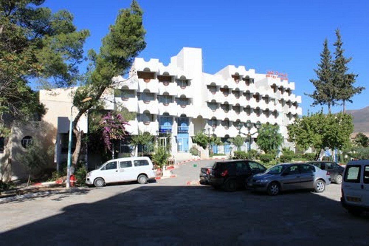 Hotel Chelia Batna Bagian luar foto
